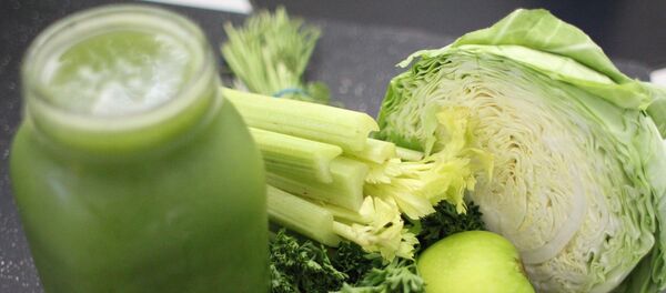 Капуста, зелень, зеленый сок Капуста, зелень, зеленый сок - Sputnik Казахстан