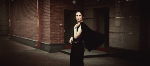 Стильная женщина, иллюстративное фото Стильная женщина, иллюстративное фото - Sputnik Казахстан