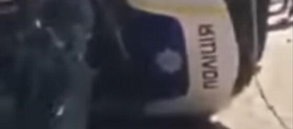 Полицейские сбили пешеходов Полицейские сбили пешеходов - Sputnik Казахстан