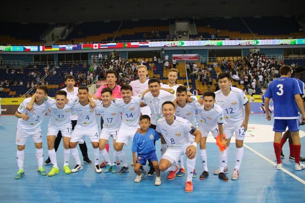 Студенческая сборная Казахстана по футзалу Студенческая сборная Казахстана по футзалу - Sputnik Казахстан
