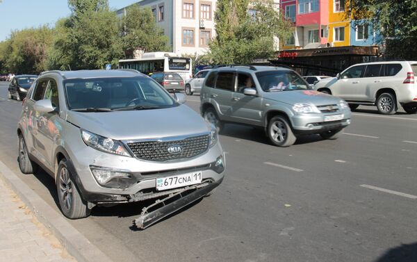 Автомобиль протаранил остановку в Кызылорде - Sputnik Казахстан