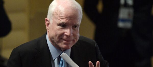 Глава комитета по вооруженным силам сената США Джон Маккейн Глава комитета по вооруженным силам сената США Джон Маккейн - Sputnik Казахстан