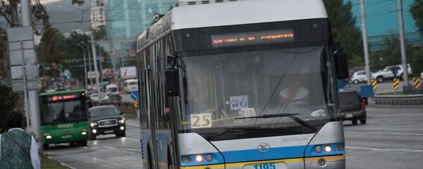 Троллейбус Троллейбус - Sputnik Қазақстан