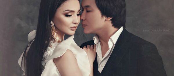 Қайрат Нұртас келіншегімен Қайрат Нұртас келіншегімен - Sputnik Қазақстан