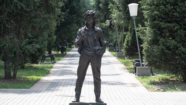 Памятник Виктору Цою в Алматы - Sputnik Казахстан