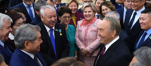 Президент Казахстана Нурсултан Назарбаев принял участие в совместном заседании палат парламента - Sputnik Казахстан