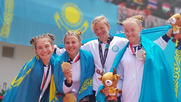 Женская команда по гребле выиграла серебро Азиады - Sputnik Казахстан