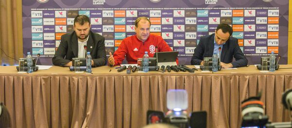 Главный тренер сборной Грузии по футболу рассказал журналистам о подготовке к матчу с командой Казахстана - Sputnik Казахстан