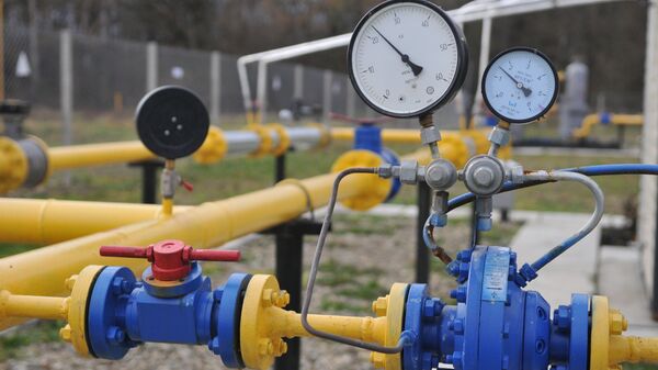 Газовое оборудование на газовом месторождении, архивное фото - Sputnik Қазақстан