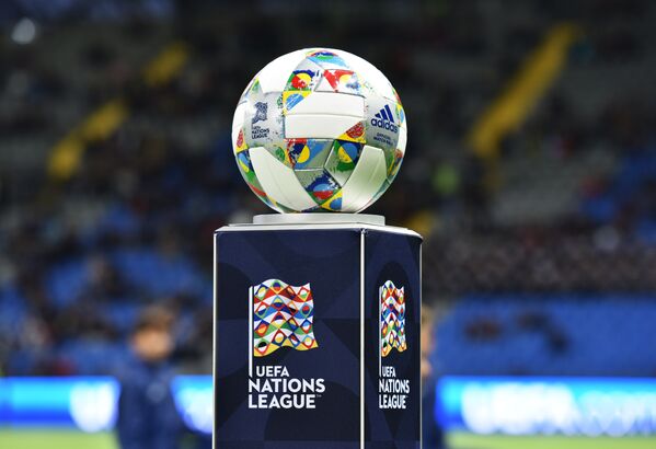 Официальный мяч турнира по футболу Лига Наций УЕФА - Sputnik Казахстан