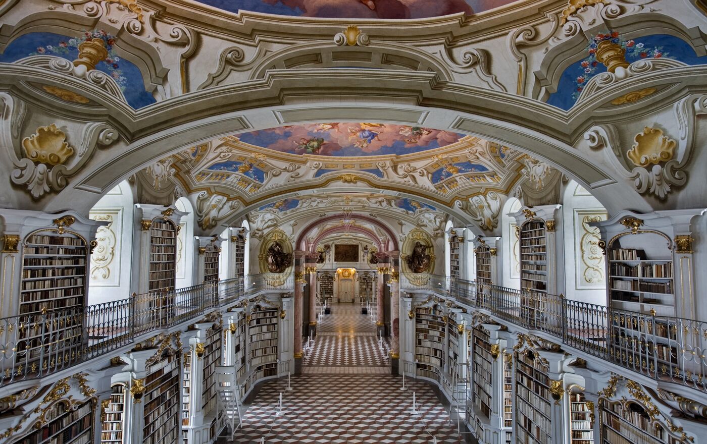 Мен өз пәтерімде жас орыс келіншегін азғырдым.