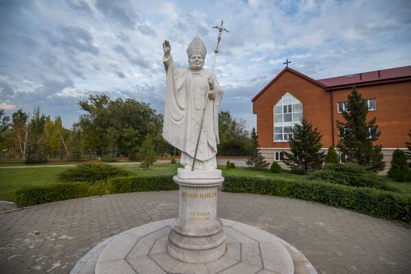 Католическая церковь в Астане - Sputnik Казахстан