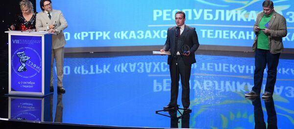 Журналист регионального телеканала Кокше Юрий Обердиенко на вручении премии ТЭФИ-Содружество в Ташкенте - Sputnik Казахстан