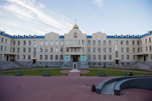 Свято-Успенский кафедральный собор в Астане - Sputnik Казахстан