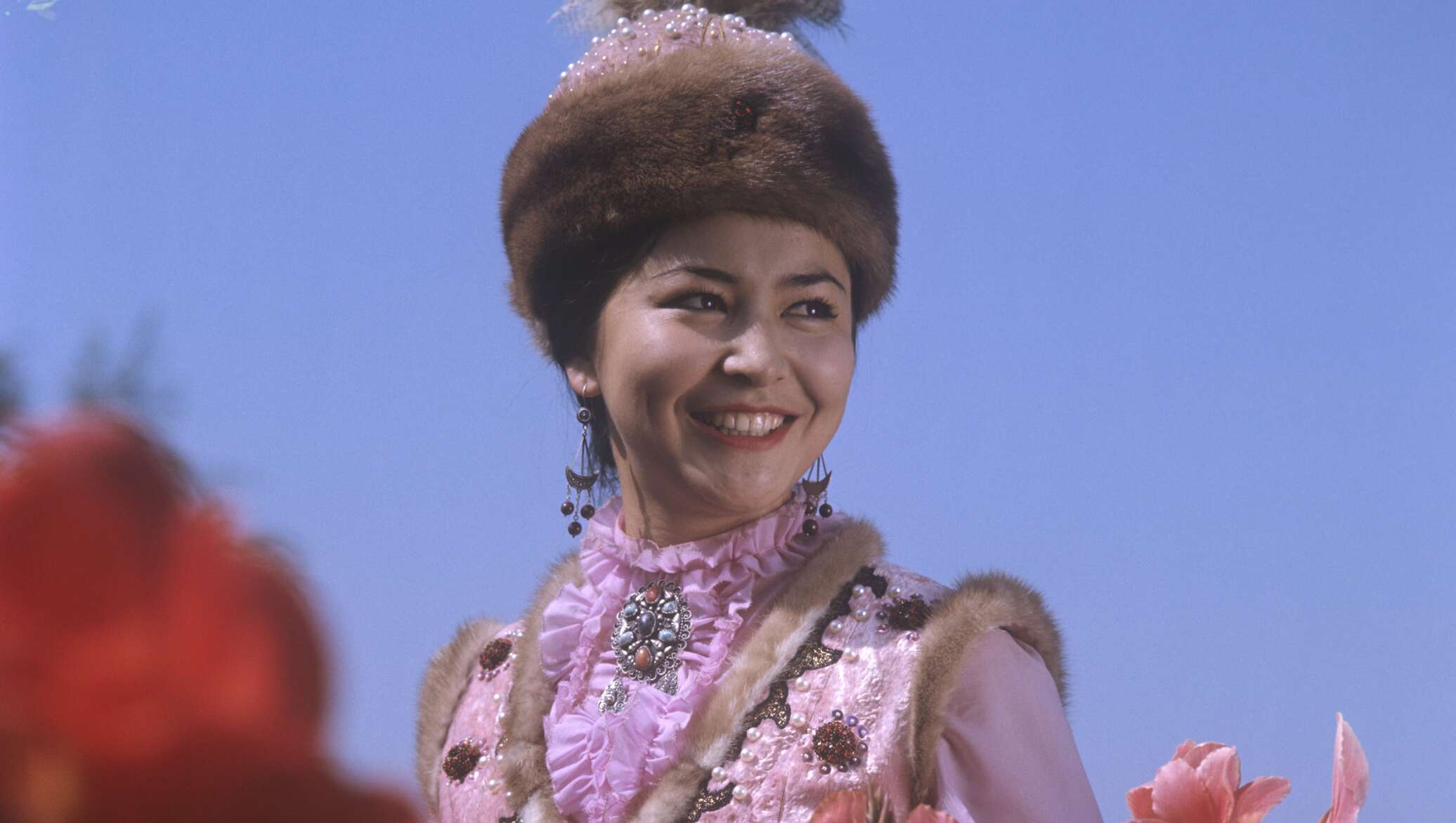 Жапондық порно Порно ұйықтап жатқан адамды ұйықтатады