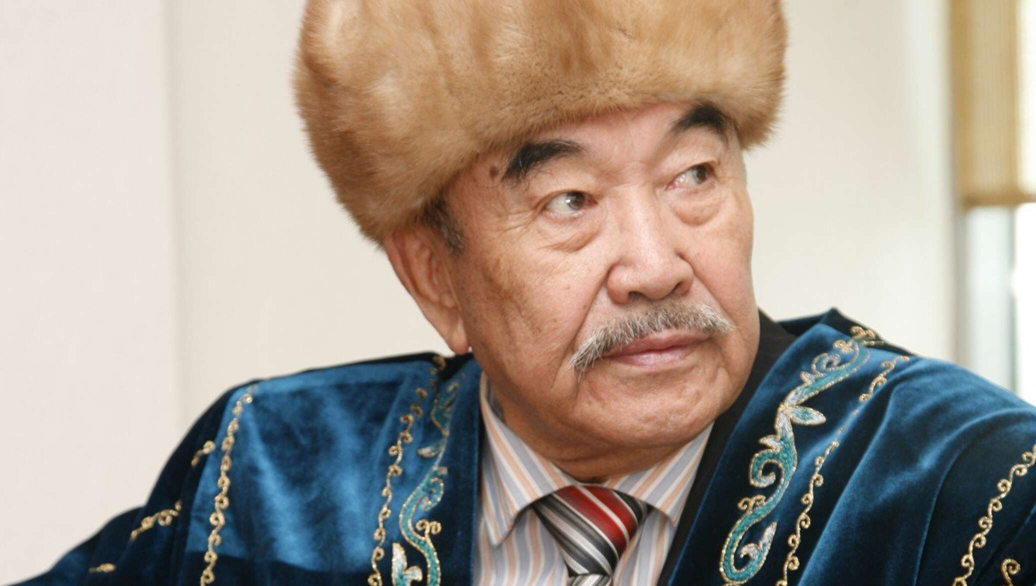 Деятели казахского народа. Шерхан Муртаза. Мұртаза Рахимов. Шерхан Муртаза писатель. Шерхан Муртаза 90 лет.