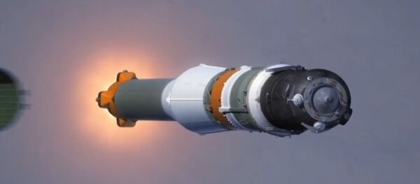 Видео произошедшей во время старта ракеты Союз аварии - Sputnik Казахстан