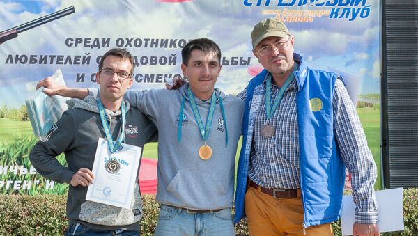 Соревнования по стендовой стрельбе среди журналистов - Sputnik Казахстан