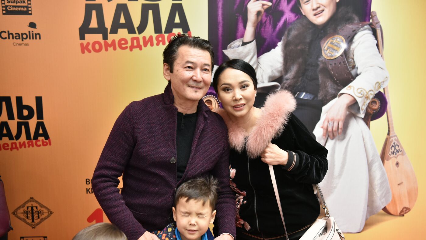 Красноярскідегі жалаңаш әйелдер