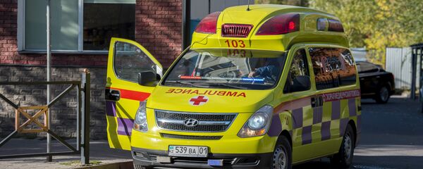 Автомобиль скорой помощи, архивное фото Автомобиль скорой помощи, архивное фото - Sputnik Казахстан
