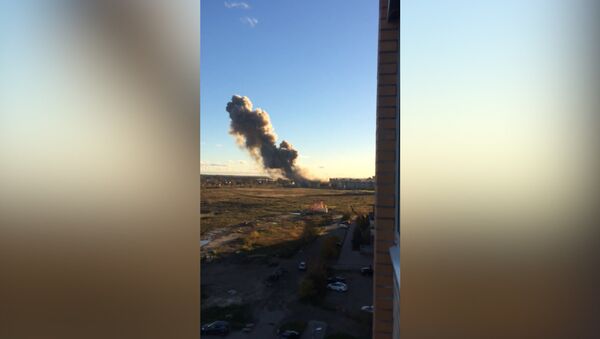 Видео с места взрыва на заводе под Петербургом - Sputnik Казахстан