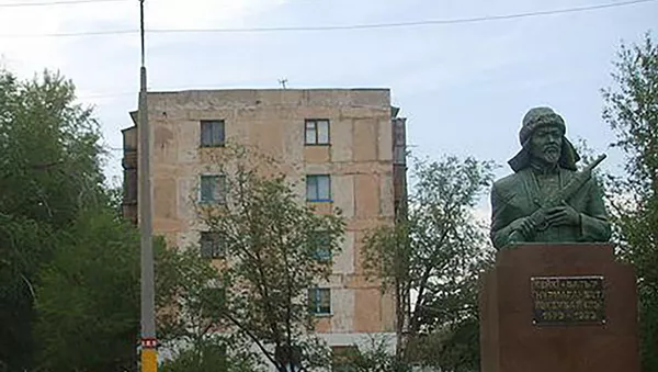 Памятник Кейки Батыру в Аркалыке Памятник Кейки Батыру в Аркалыке - Sputnik Казахстан