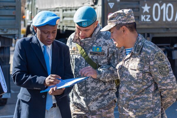 Отправка казахстанской миротворческой роты в Ливан - Sputnik Казахстан