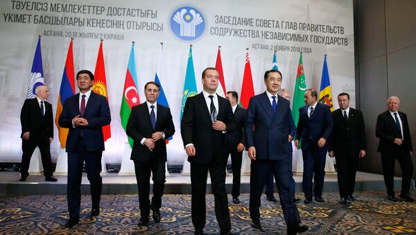 Премьер-министр РФ Д. Медведев принял участие в заседании Совета глав правительств СНГ - Sputnik Казахстан