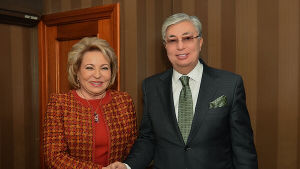 Президент Казахстана Касым-Жомарт Токаев и председатель Совета Федерации Валентина Матвиенко - Sputnik Казахстан