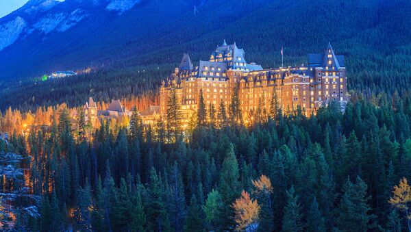 Отель Fairmont Banff Springs Hotel l в Канаде - Sputnik Казахстан