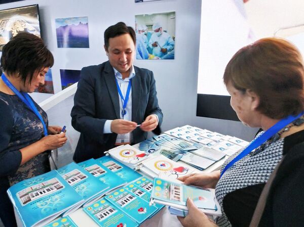 Туристическая выставка в рамках Форума межрегионального сотрудничества Казахстана и России - Sputnik Казахстан