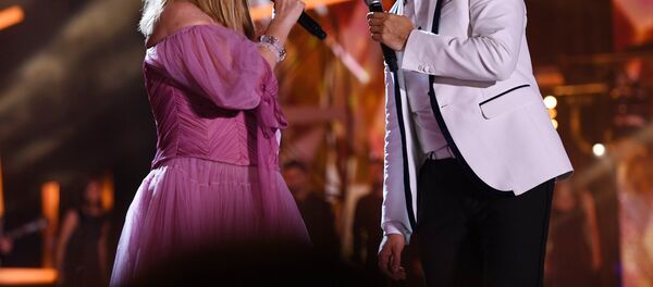 Телеведущий Максим Галкин и певица Алла Пугачева - Sputnik Казахстан