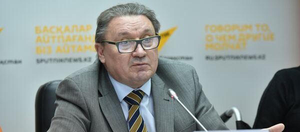 Представитель ВОЗ в Казахстане Олег Честнов Представитель ВОЗ в Казахстане Олег Честнов - Sputnik Казахстан