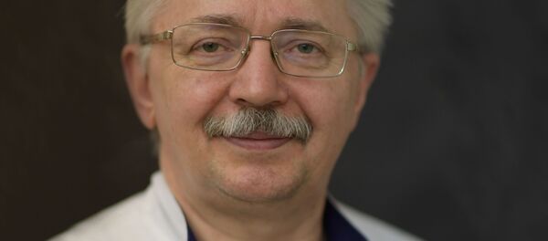 Врач-онколог НМИЦ онкологии имени Н.Н. Блохина Минздрава России,кандидат медицинских наук Евгений Черемушкин Врач-онколог НМИЦ онкологии имени Н.Н. Блохина Минздрава России,кандидат медицинских наук Евгений Черемушкин - Sputnik Казахстан
