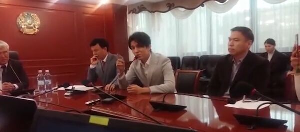 Димаш исполняет песню на казахском в Астане Димаш исполняет песню на казахском в Астане - Sputnik Казахстан