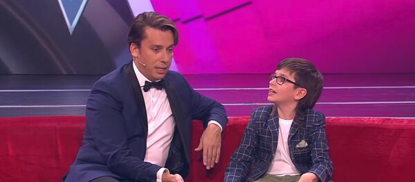 Юный полиглот из Санкт-Петербурга спел гимн Казахстана на шоу Максима Галкина - Sputnik Казахстан