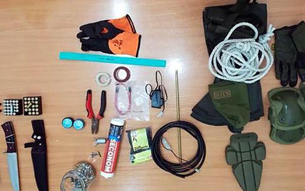 Дома у задержанных нашли компоненты самодельных взрывных устройств, оружие и боеприпасы - Sputnik Казахстан