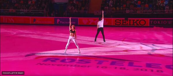 Мәнерлеп сырғанаушы киімін шешті - Sputnik Қазақстан