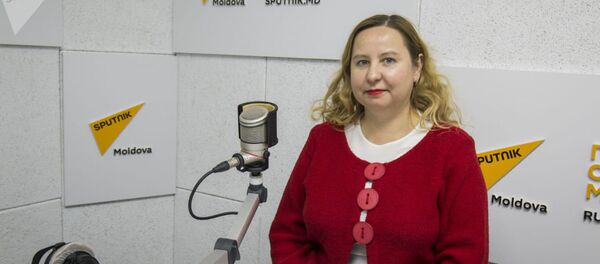 Завкафедры литературы и журналистики ПГУ Светлана Распопова - Sputnik Казахстан