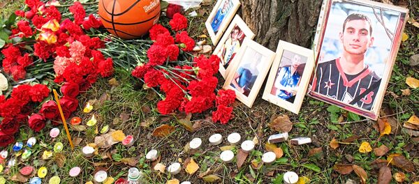 Петропавловск простился с погибшим баскетболистом Игорем Нанаевым Петропавловск простился с погибшим баскетболистом Игорем Нанаевым - Sputnik Казахстан