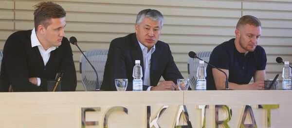 Новый тренерский штаб представили команде  ФК Кайрат - Sputnik Казахстан