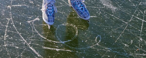 Қыз, иллюстративті фото - Sputnik Қазақстан