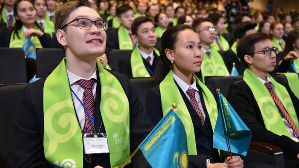 Ученики Назарбаев интеллектуальной школы - Sputnik Казахстан
