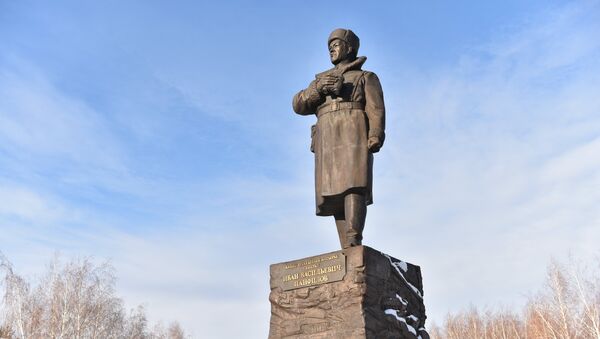 Памятник Герою Советского Союза Ивану Панфилову в Астане - Sputnik Казахстан
