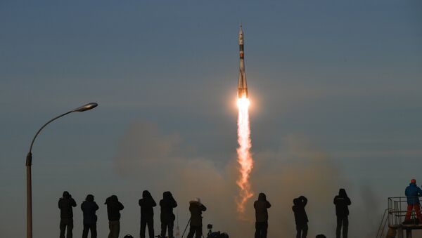 Старт ракеты-носителя Союз-ФГ с пилотируемым кораблем Союз МС-11 - Sputnik Казахстан