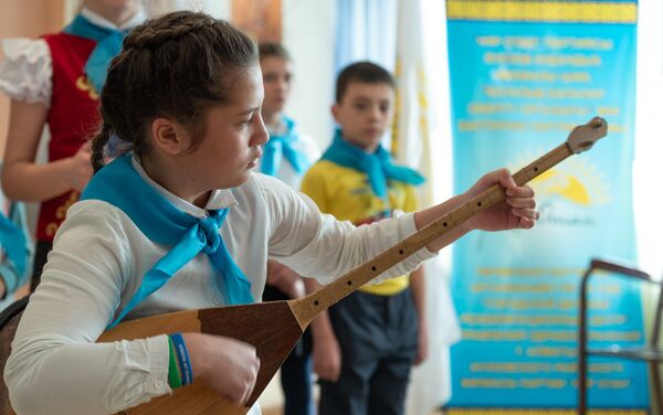 Выступление воспитанников детского реабилитационного центра - Sputnik Казахстан