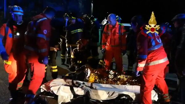 Шесть человек погибли в давке в ночном клубе в Италии - Sputnik Казахстан