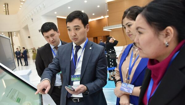 Презентация проекта оказания услуг в ЦОНах с применением биометрических данных - Sputnik Казахстан
