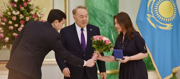 Самал Еслямова Қазақстанның еңбек сіңірген қайраткері атанды - Sputnik Қазақстан