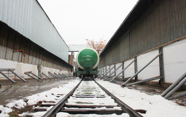 У предприятия собственный железнодорожный тупик - Sputnik Казахстан